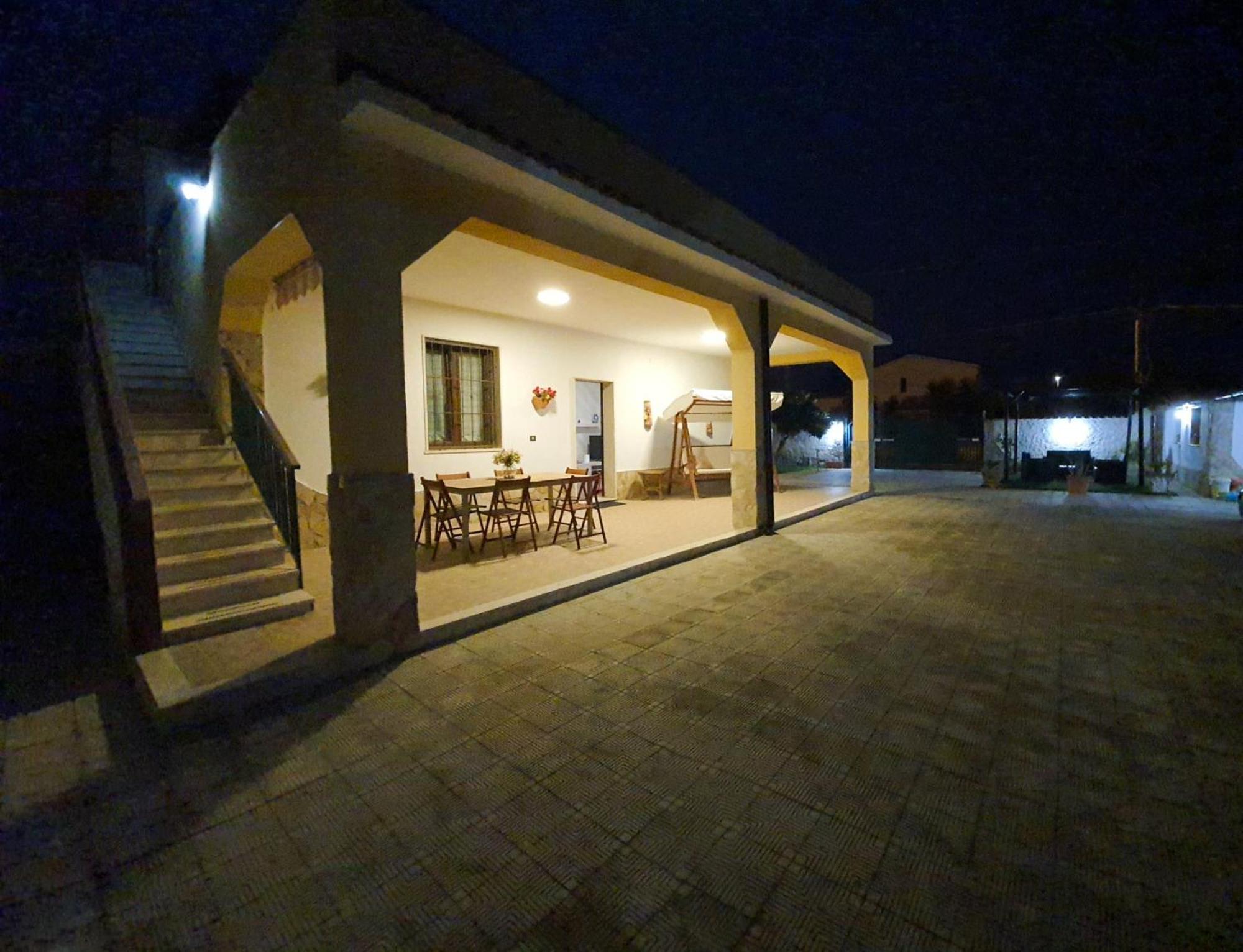 Villa La Sosta - 150M Dal Mare - Patio Privato E Areal Relax Arenella  Eksteriør billede